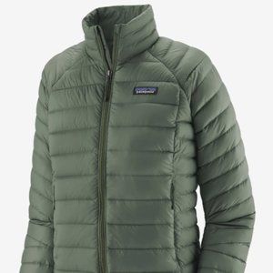 Patagonia Woman's Down Sweater, sage, size small